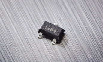 Czujnik Halla MLX92212
