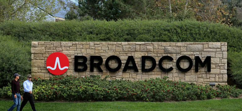 Broadcom zakończył przeprowadzkę z Singapuru do USA 