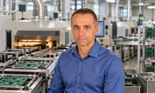 Usługi dla producentów elektroniki: miniwywiad - Tomasz Gawlas, Solparts