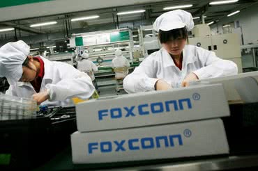 Foxconn obcina koszty o 3 miliardy dolarów 