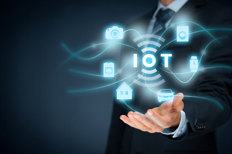 IoT world - components and software solutions 