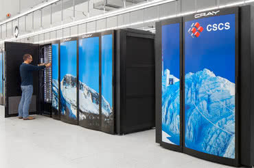 Fizycy z Politechniki Warszawskiej uzyskali dostęp do najwydajniejszego europejskiego superkomputera 