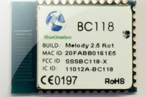 Moduł Bluetooth 4.0 o wymiarach 19,3 x 14,4 x 2,2 mm kompatybilny z systemami iOS i Android
