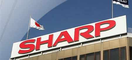 Foxconn zmniejsza ofertę wykupu Sharpa o około 900 mln dolarów 