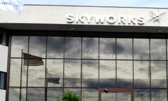 Skyworks kupuje Avnera Corp