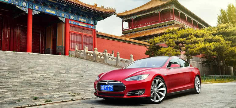 Tesla zbuduje fabrykę w Szanghaju 