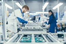 Kontraktowa produkcja elektroniki i usługi EMS