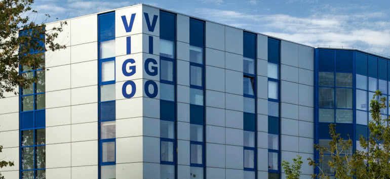 VIGO System opracuje fotoniczne układy scalone 