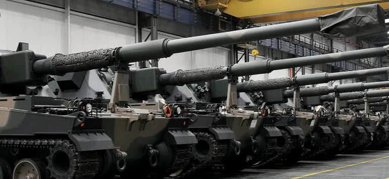 Hamują zakupy uzbrojenia dla polskiej armii 