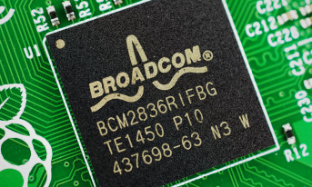 Broadcom może zyskać 15 mld dolarów na zamówieniach Apple'a