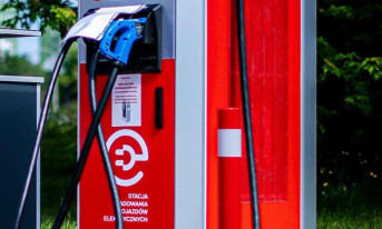 Orlen planuje rozbudowę sieci ładowania samochodów elektrycznych