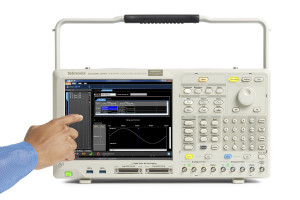 Generatory AWG 3-in-1 z dwoma kanałami wyjściowymi o paśmie 750 MHz i 14-bitowej rozdzielczości