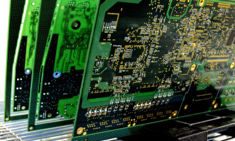 Brakuje materiałów do produkcji PCB