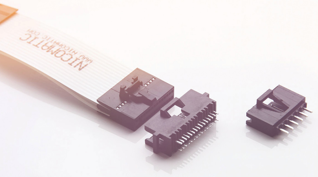 Złącza płytka – kabel FPC z opatentowanym systemem kontaktów CrimpFlex