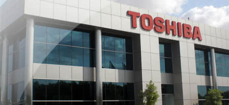 Toshiba zapowiada 50% redukcję zatrudnienia w fabrykach telewizorów 