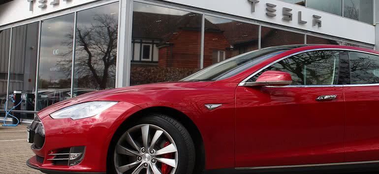 Tesla zwiększyła obroty w III kwartale o ponad 240% 