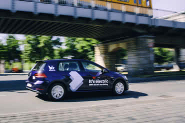 Volkswagen oferuje w Berlinie elektryczny car sharing 