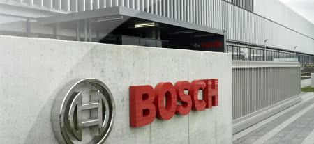 Bosch zatrudni 14 tys. pracowników z wyższym wykształceniem, także w Polsce 