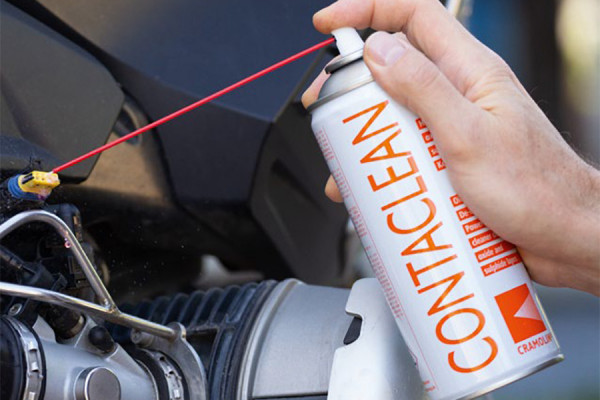 Środki chemiczne w sprayu