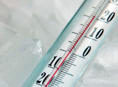 Krzemowe czujniki temperatury o dużej dokładności zapewniają pomiar z rozdzielczością ±0,1°C
