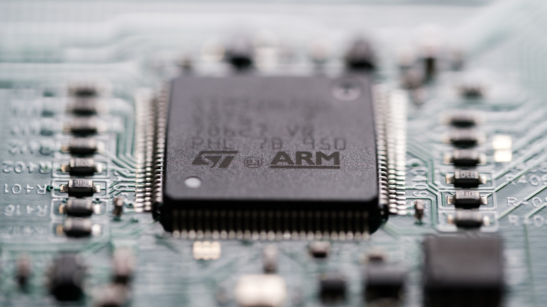 Trendy technologiczne i aplikacyjne zmieniają popyt na mikrokontrolery