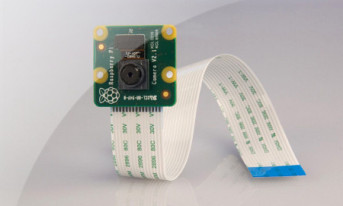 Nowy 8-megapikselowy aparat na pokładzie Raspberry Pi - cena ta sama: 25 dolarów