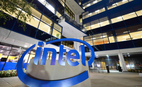 Intel wstrzymuje wykup akcji i zapowiada słabsze wyniki 