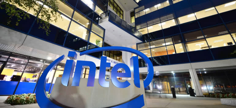 Intel wstrzymuje wykup akcji i zapowiada słabsze wyniki 