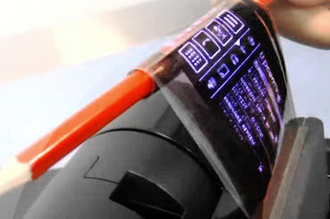 Firma z Cambridge opracowała pierwszy elastyczny wyświetlacz OLED 
