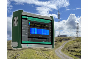 Tani ręczny analizator widma na pasmo 3 GHz