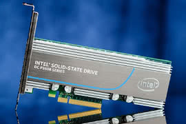 Intel zdominował rynek SSD w zakresie dostaw urządzeń dla biznesu 