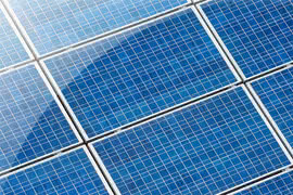 Zaostrza się konkurencja cenowa pomiędzy chińskimi i koreańskimi wytwórcami paneli słonecznych  