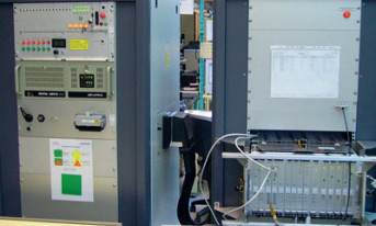 Uniwersalny system testowy dla produkcji