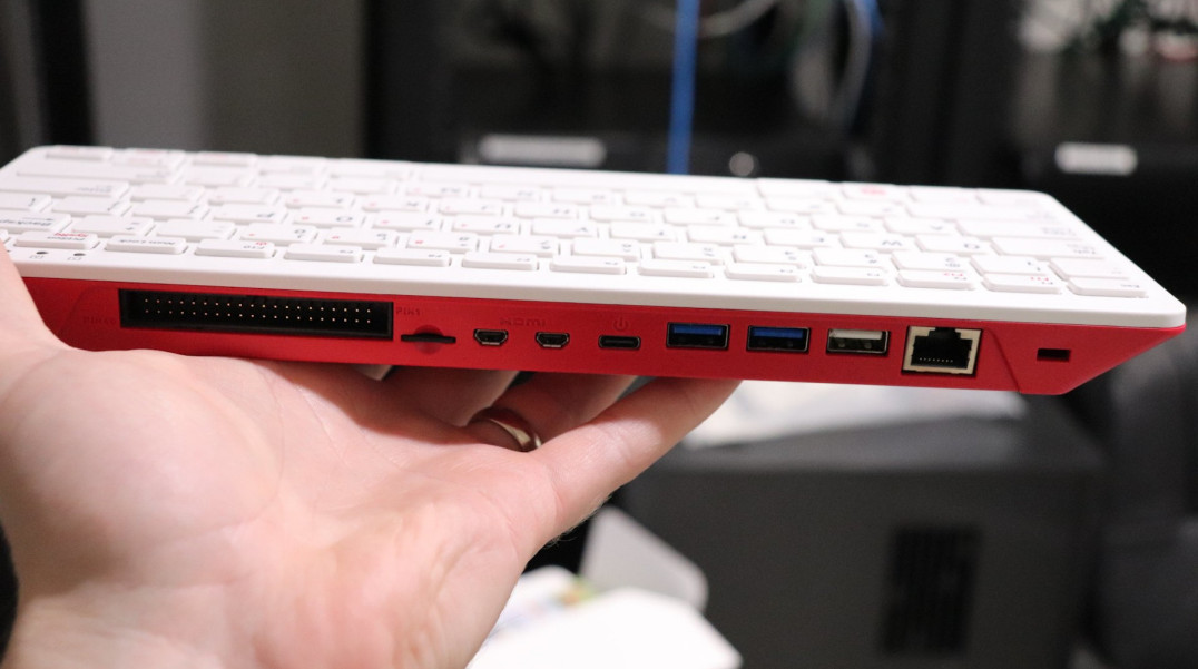 Komputer stacjonarny Raspberry Pi 400