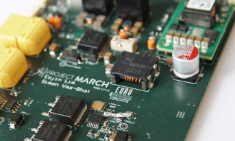 Samobalansujący egzoszkielet Project MARCH – innowacje w elektronice i sterowaniu