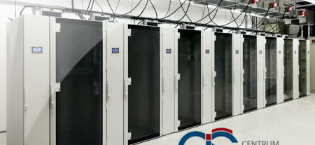 Superkomputer Centrum Informatycznego Świerk otrzyma elementy za 14 mln zł 