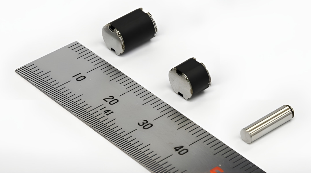 Liniowe silniki wibracyjne o średnicy od 3 mm