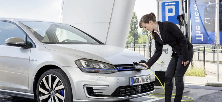 Volkswagen będzie stosował komputery kwantowe do badania baterii 