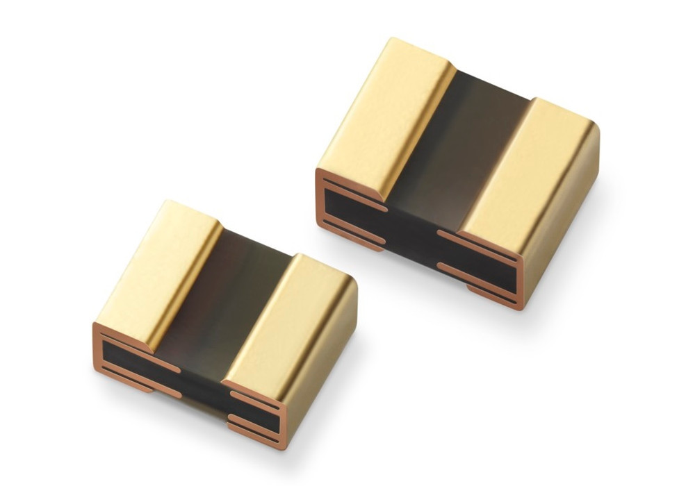 Bezpieczniki resetowalne PPTC w obudowach o wymiarach 0,6 x 0,45 x 0,4 mm