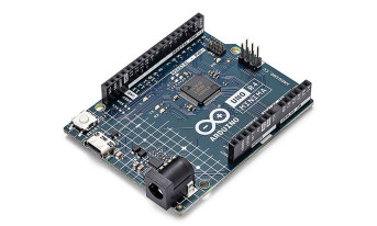 Nowa platforma Arduino UNO R4 dostępna w dwóch wersjach