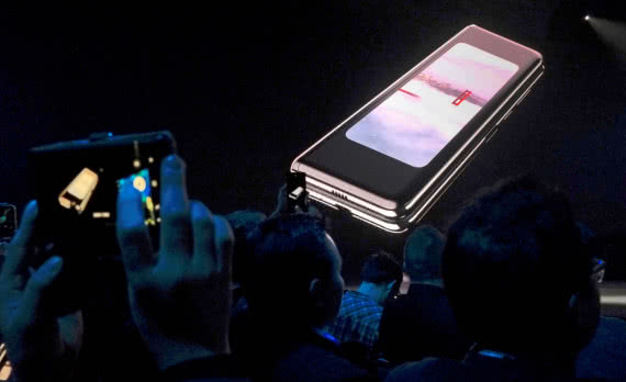 Samsung zgłasza problemy z ekranem Galaxy Fold 