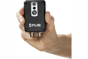 Flir AX8 - kamera termowizyjna do pracy ciągłej