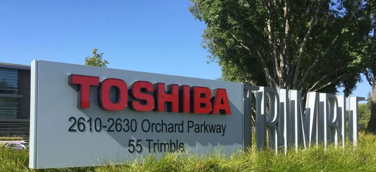 Duży kampus Toshiby w San Jose kupiony przez azjatyckich inwestorów 
