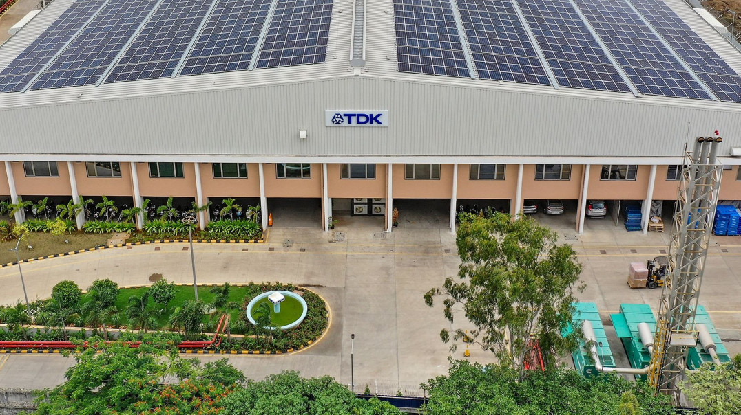 TDK Electronics przechodzi w pełni na energię odnawialną we wszystkich zakładach produkcyjnych