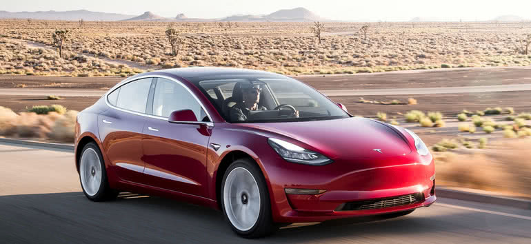 Tesla produkuje 5 tys. egzemplarzy Modelu 3 tygodniowo 