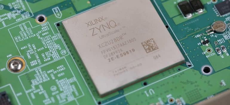 AMD przejmie firmę Xilinx za 30 mld dolarów 