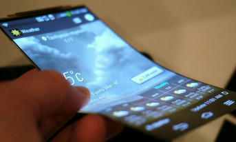 W 2017 roku sprzedane zostanie 150 mln elastycznych paneli AMOLED