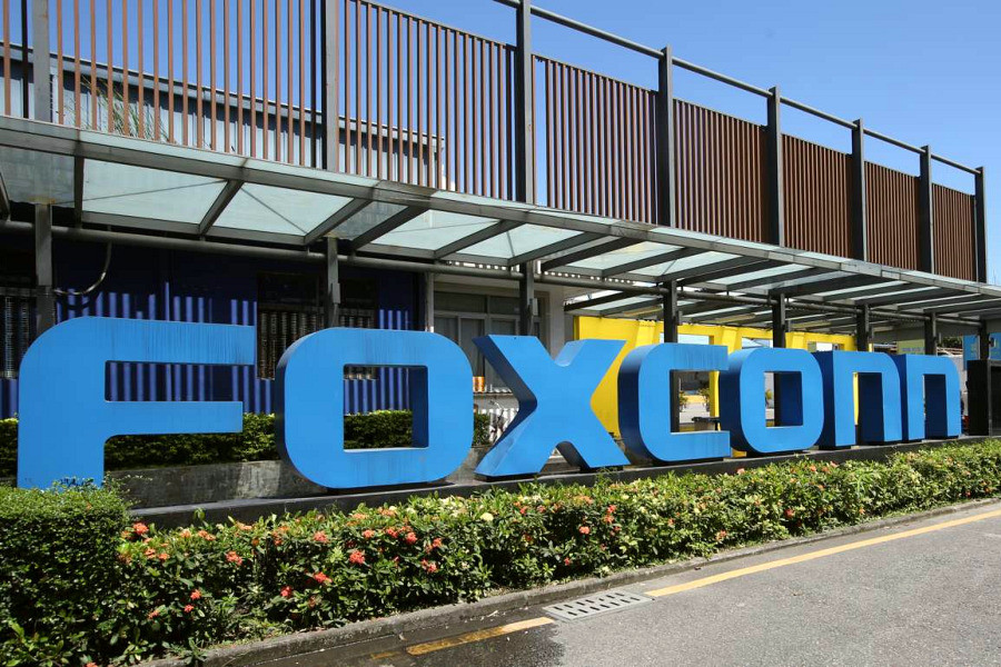 Foxconn zainwestuje w Indiach 5 mld dolarów w produkcję komponentów mobilnych