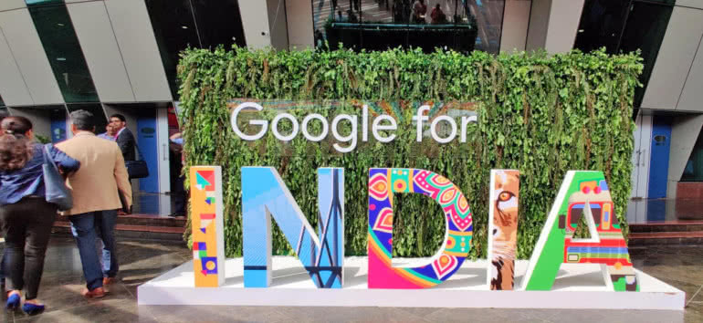 Google przeznaczy 10 mld dolarów na przyspieszenie digitalizacji w Indiach 