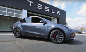 Tesla obniża cenę SUV-a Model Y SUV, ponieważ pandemia ciąży na sektorze motoryzacyjnym